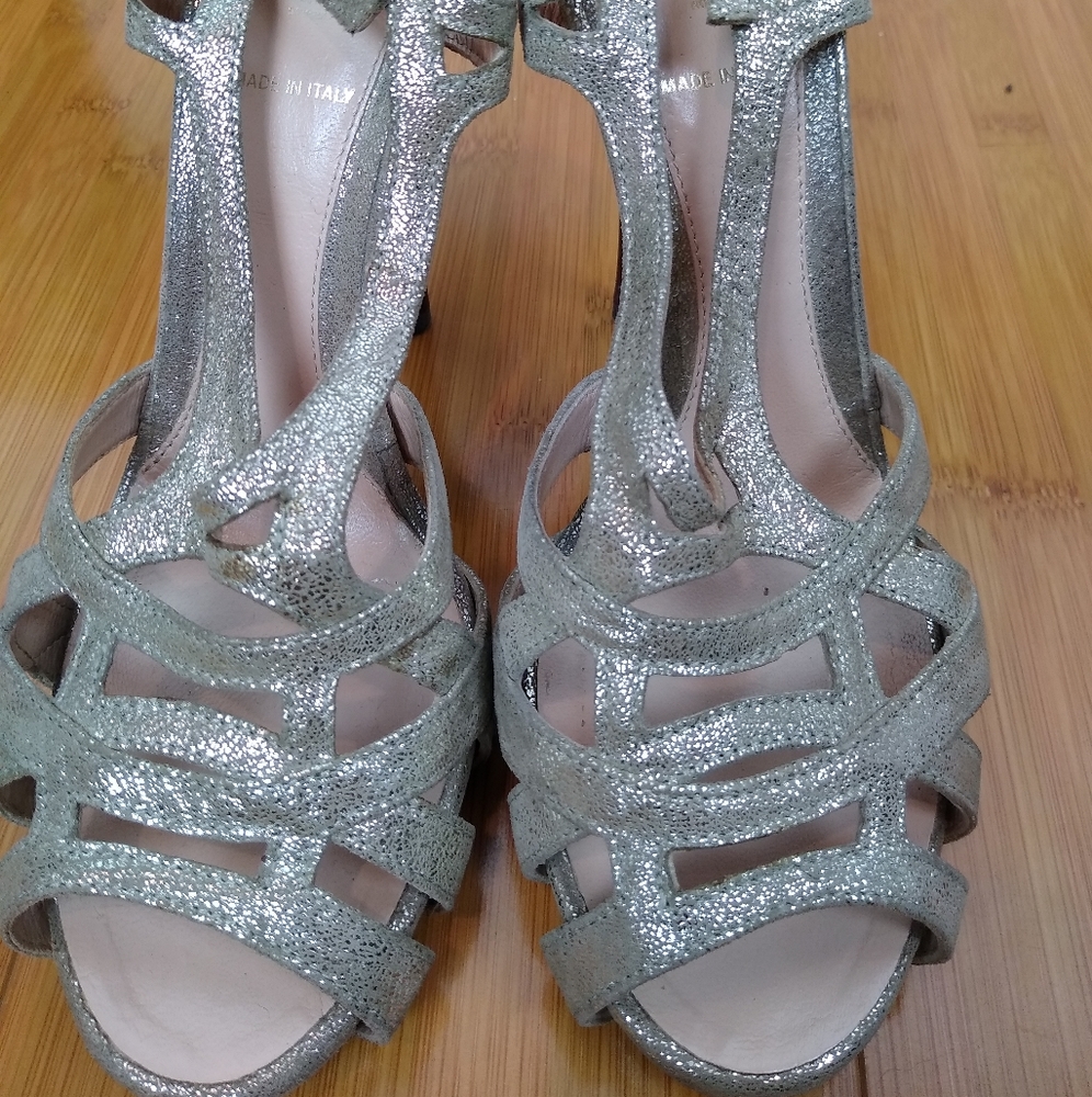 FENDI strap sandals heels 37 (6.5- 7) good no box